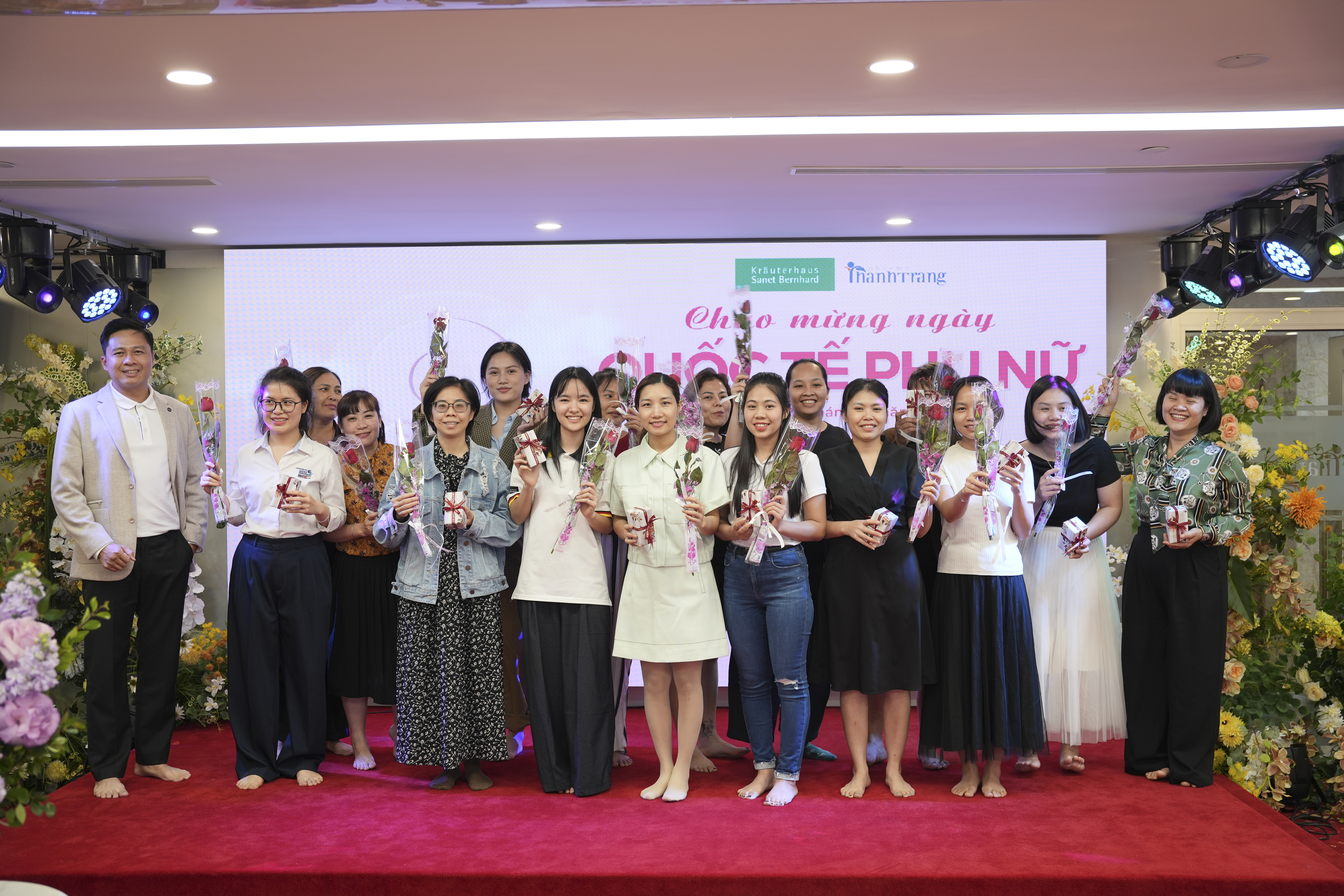 Chương trình 8/3 tôn vinh phụ nữ của Thanh Trang Pharma